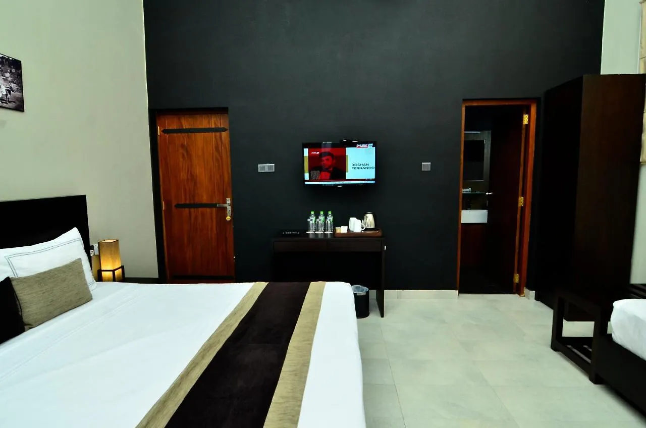 Pine Hill Residence Kandy