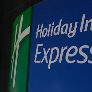 https://holiday-inn-express-istanbul-atakoy-metro.istanbul-turkeyhotels.com